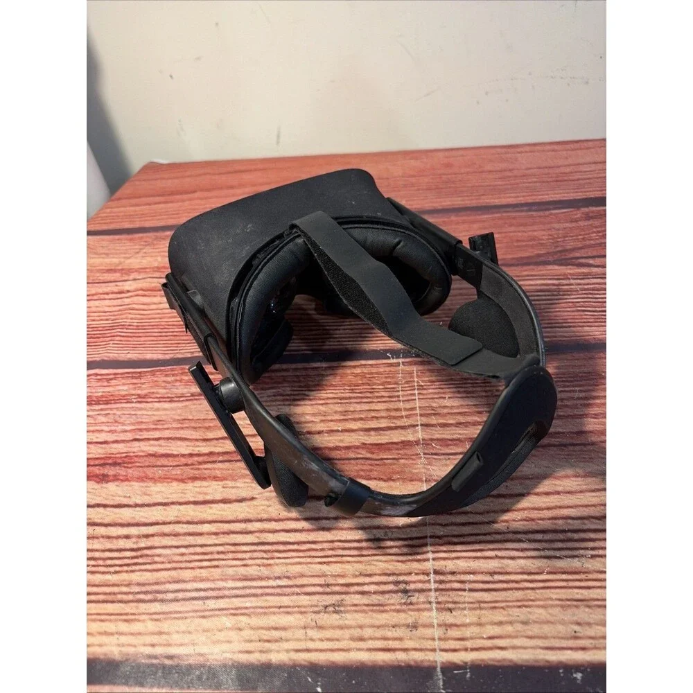 Meta Oculus Rift CV1 VR Virtual Reality Headset With Headphones ONLY